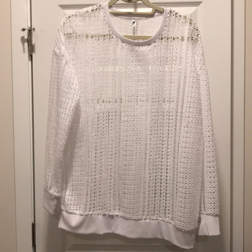 Fabletics Top!! - Picture 2 of 4